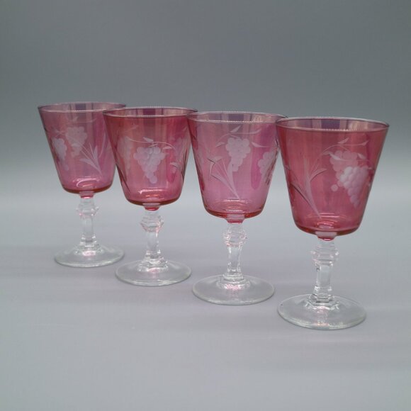 Crystal Amethyst Cranberry 5" Wine Glasses Grapes Vine Pattern | Aperitif - Picture 4 of 6